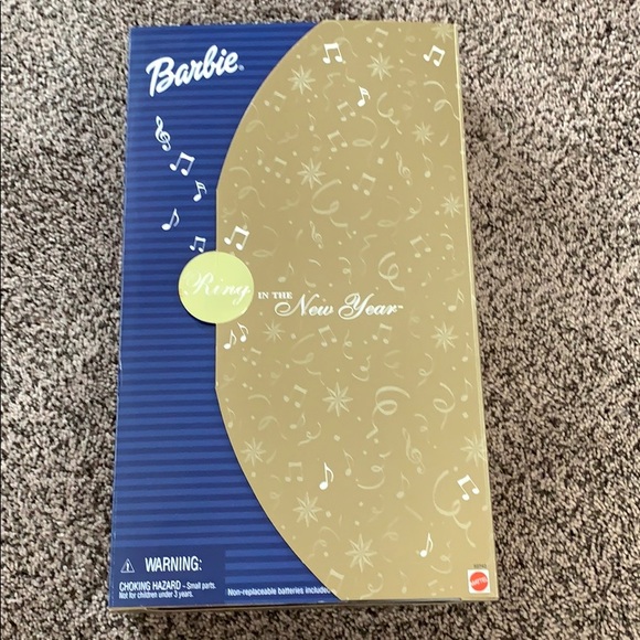 Barbie Ring in the New Year 🎀Final Price🎀 - Picture 4 of 7